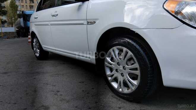 Hyundai Accent 2009, 225,000 km - 1.4 l - Bakı