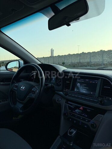 Hyundai Elantra 2017, 225,308 km - 1.4 л - Bakı