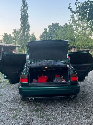 Volkswagen Vento 1995, 400,000 km - 1.8 l - Tərtər