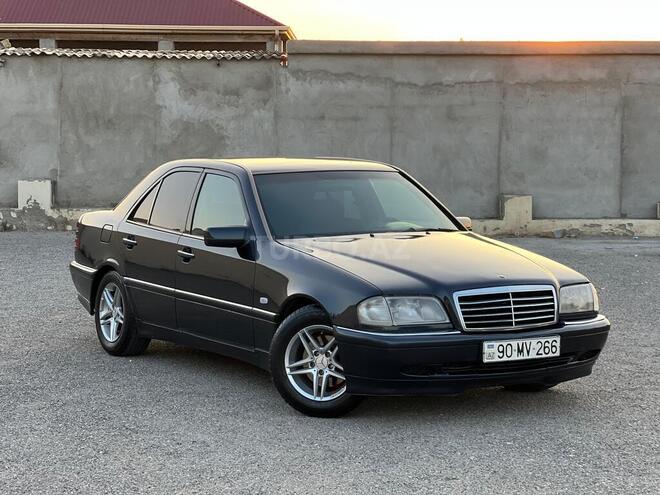 Mercedes C 240 1998, 324,000 km - 2.4 l - Sumqayıt