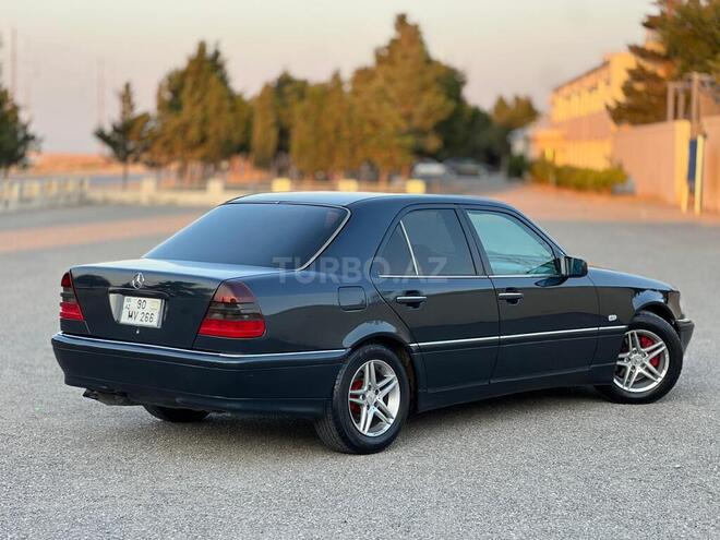 Mercedes C 240 1998, 324,000 km - 2.4 l - Sumqayıt