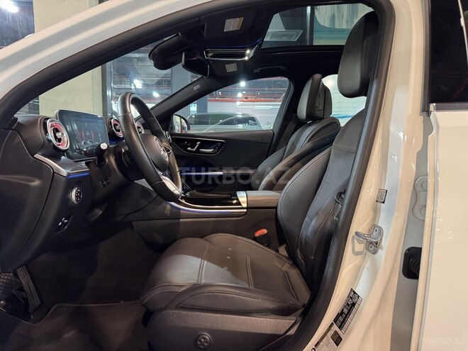 Mercedes C 300 4MATIC-7