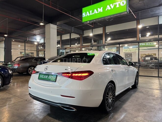 Mercedes C 300 4MATIC-6