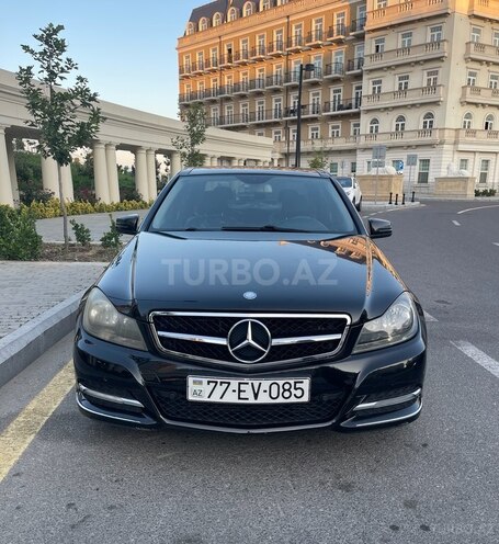 Mercedes C 200 2013, 232,000 km - 1.8 l - Bakı