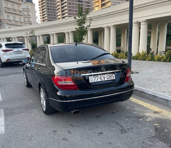 Mercedes C 200 2013, 232,000 km - 1.8 l - Bakı