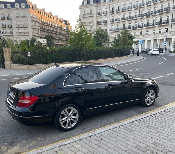 Mercedes C 200 2013, 232,000 km - 1.8 l - Bakı