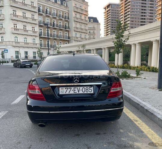 Mercedes C 200 2013, 232,000 km - 1.8 l - Bakı