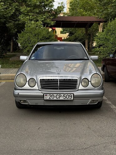 Mercedes E 200 1997, 438,000 km - 2.0 l - Gəncə