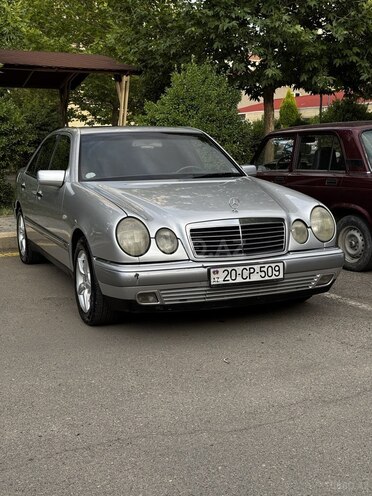 Mercedes E 200 1997, 438,000 km - 2.0 l - Gəncə