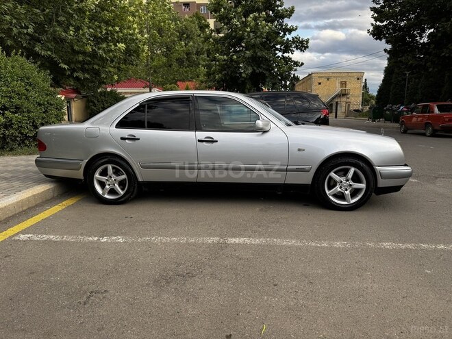 Mercedes E 200 1997, 438,000 km - 2.0 l - Gəncə