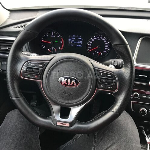 Kia K5-5
