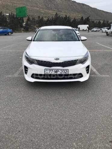 Kia K5-1