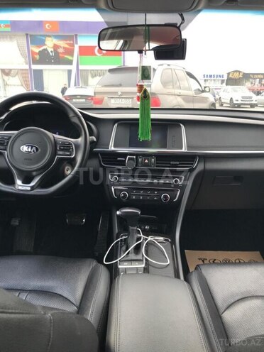 Kia K5-11