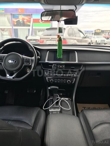 Kia K5-13