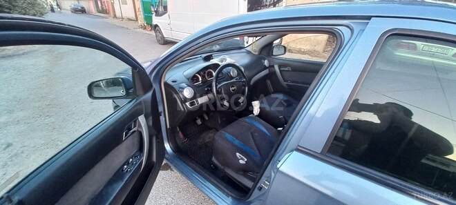 Chevrolet Aveo-4