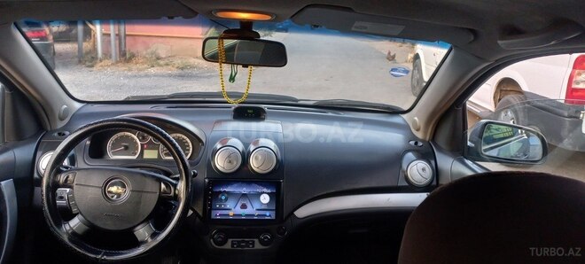 Chevrolet Aveo-8