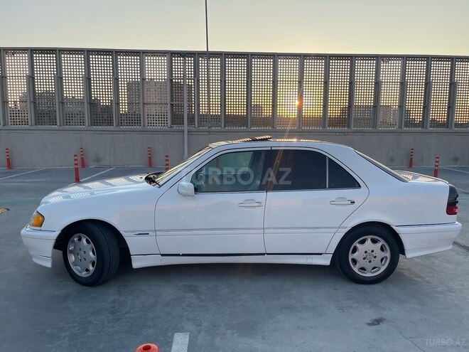 Mercedes C 240 1996, 300,000 km - 2.3 l - Bakı