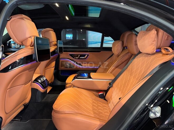 Mercedes S 500 4MATIC-14
