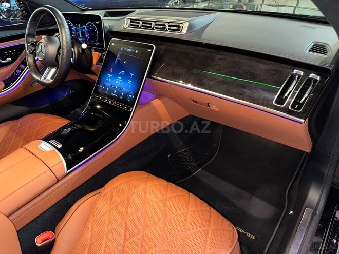 Mercedes S 500 4MATIC-11