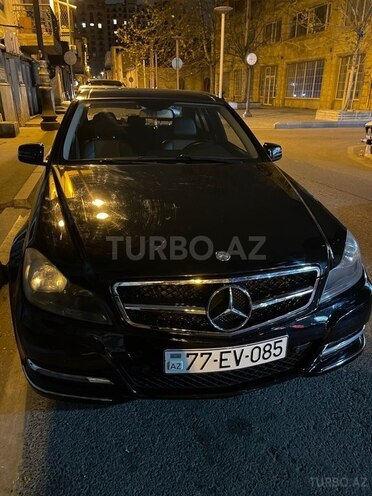 Mercedes C 200 2013, 232,000 km - 1.8 l - Bakı