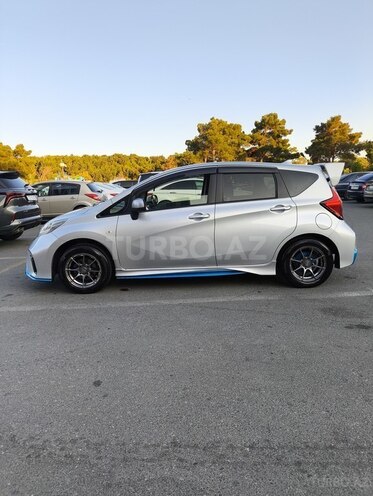 Nissan Note-5