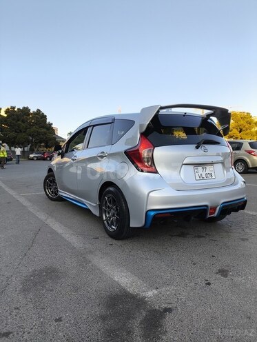 Nissan Note-2