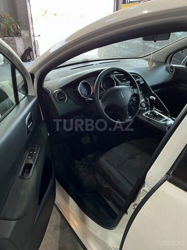 Peugeot 3008 2013, 147,323 km - 1.6 l - Bakı