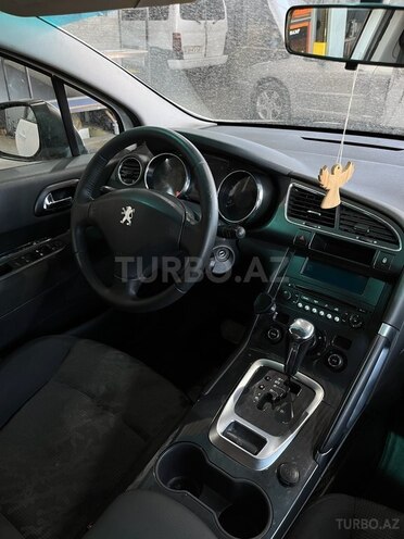 Peugeot 3008 2013, 147,323 km - 1.6 l - Bakı