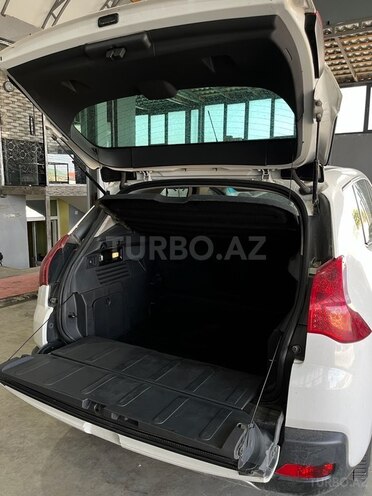 Peugeot 3008 2013, 147,323 km - 1.6 l - Bakı