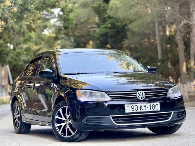Volkswagen Jetta-2