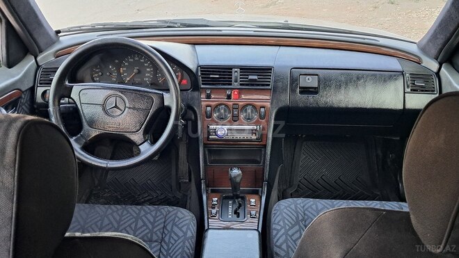Mercedes C 200 d 1994, 320,000 km - 2.0 l - Bakı
