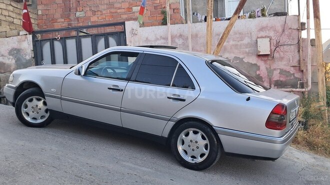 Mercedes C 200 d 1994, 320,000 km - 2.0 l - Bakı