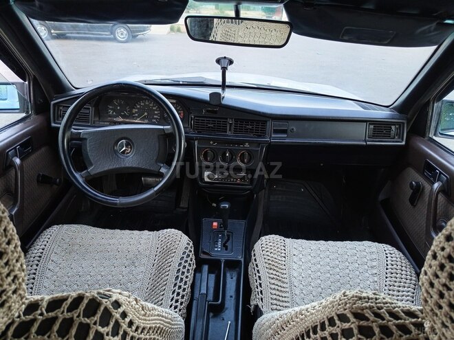 Mercedes 190 1990, 245,000 km - 2.0 l - Bərdə