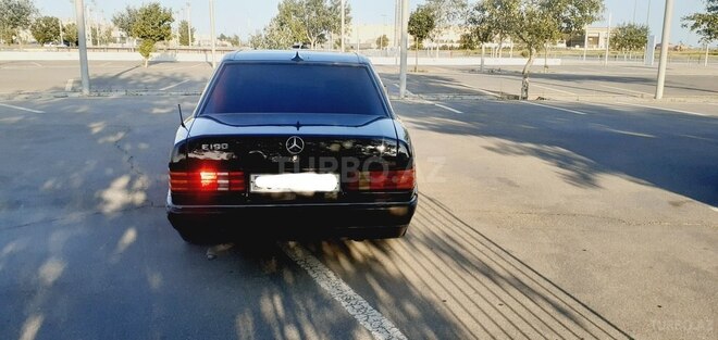 Mercedes 190 1991, 358,466 km - 2.0 л - Bakı