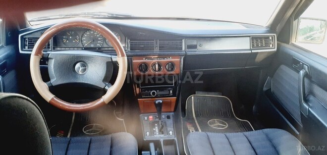 Mercedes 190 1991, 358,466 km - 2.0 л - Bakı