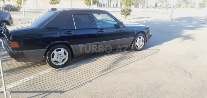 Mercedes 190 1991, 358,466 km - 2.0 л - Bakı