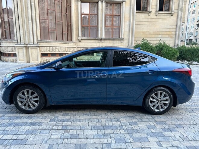 Hyundai Elantra 2015, 154,497 km - 1.8 l - Bakı
