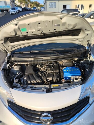 Nissan Note-7