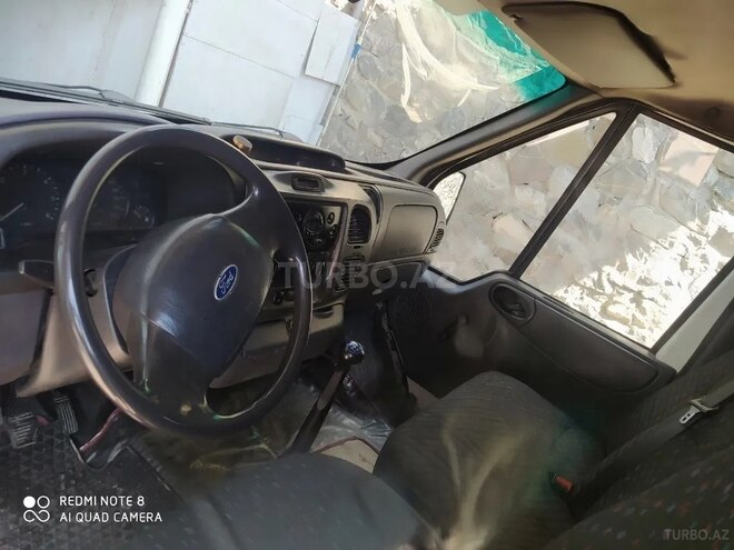Ford Transit 2000, 789,810 km - 2.4 л - Şəki