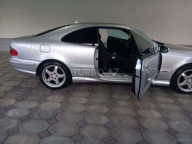 Mercedes CLK 200 2001, 260,000 km - 2.0 l - Qəbələ