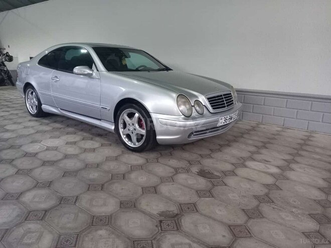 Mercedes CLK 200 2001, 260,000 km - 2.0 l - Qəbələ