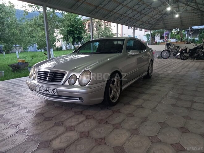 Mercedes CLK 200 2001, 260,000 km - 2.0 l - Qəbələ