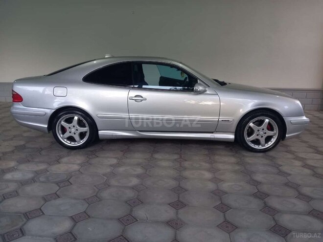 Mercedes CLK 200 2001, 260,000 km - 2.0 l - Qəbələ