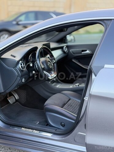 Mercedes CLA 200 2017, 87,000 km - 1.6 l - Bakı