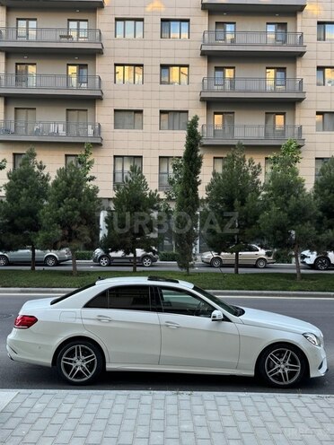 Mercedes E 220 d 2013, 227,000 km - 2.2 л - Bakı