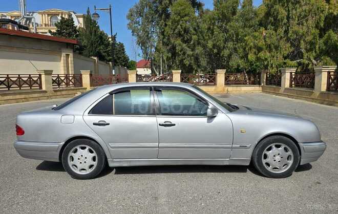 Mercedes E 320 1996, 345,300 km - 3.2 l - Bakı