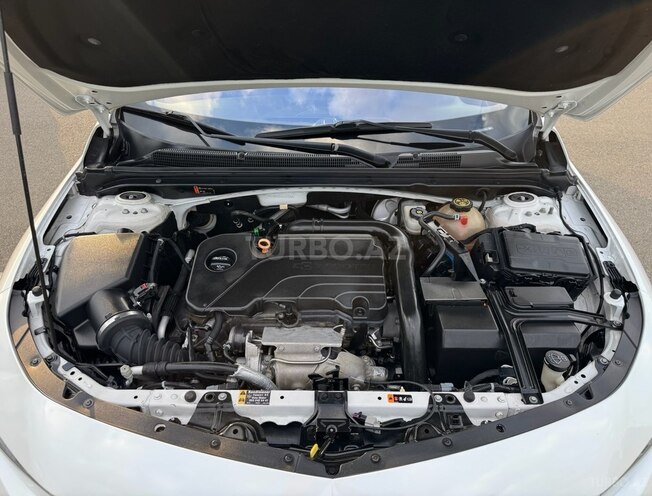 Chevrolet Malibu-21