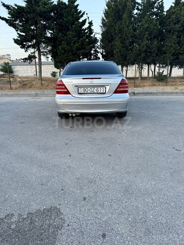 Mercedes C 240 2002, 410,000 km - 2.4 l - Bakı
