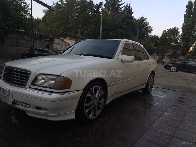 Mercedes C 240 1999, 230,000 km - 2.4 л - Bakı