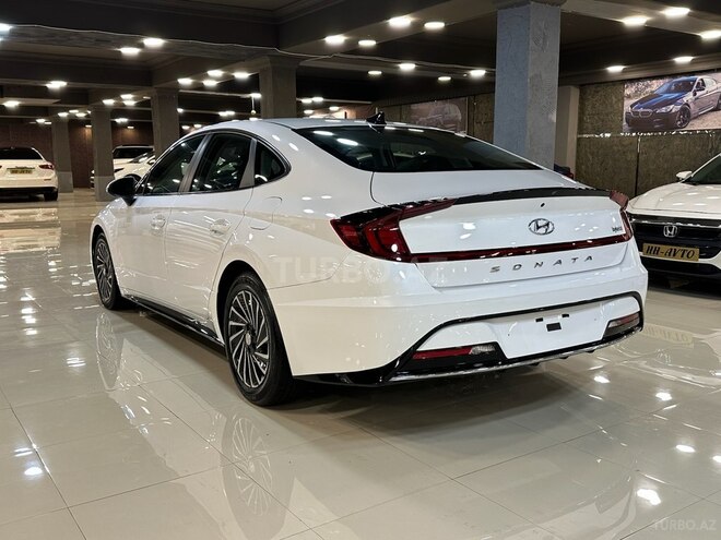 Hyundai Sonata-7